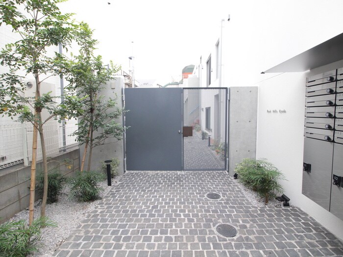 パークヒルズ経堂の物件外観写真