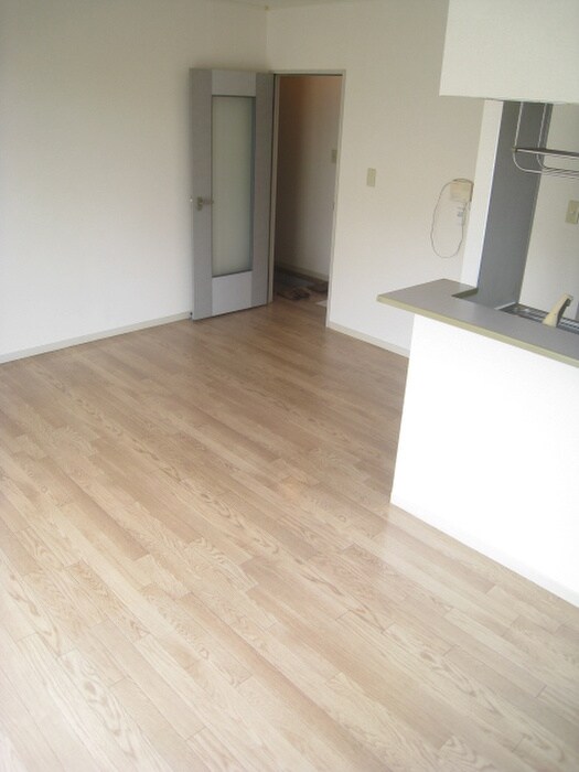 リヴェ－ルＢの物件内観写真