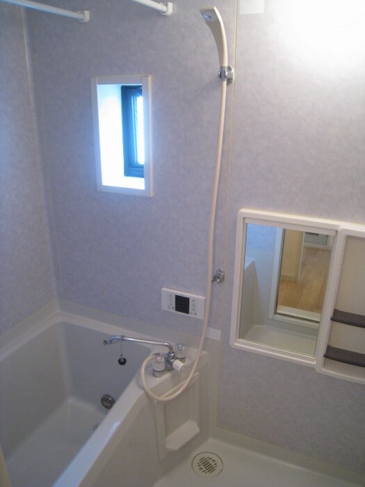 リヴェ－ルＢの物件内観写真