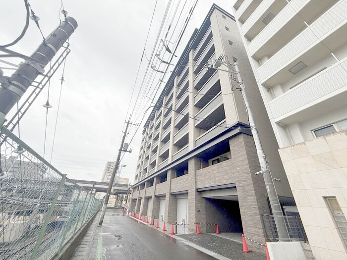 The Wallの物件外観写真