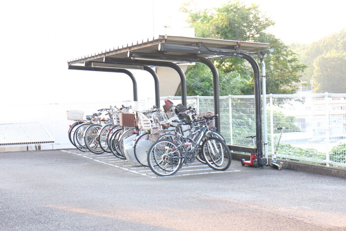 クレボナ－ル三田の物件外観写真