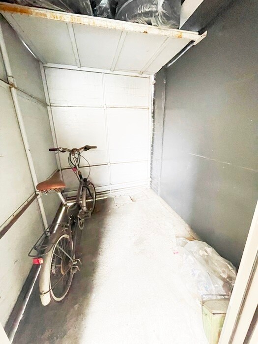 フロックスビルの物件外観写真