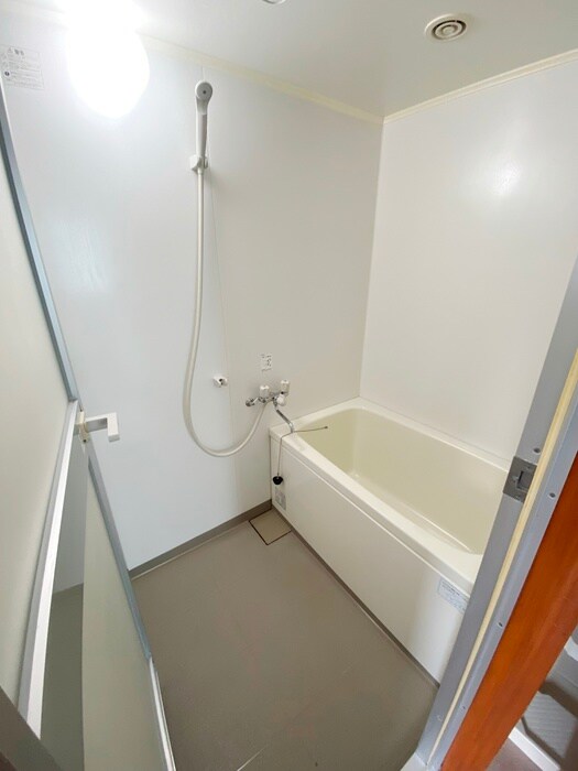 フロックスビルの物件内観写真