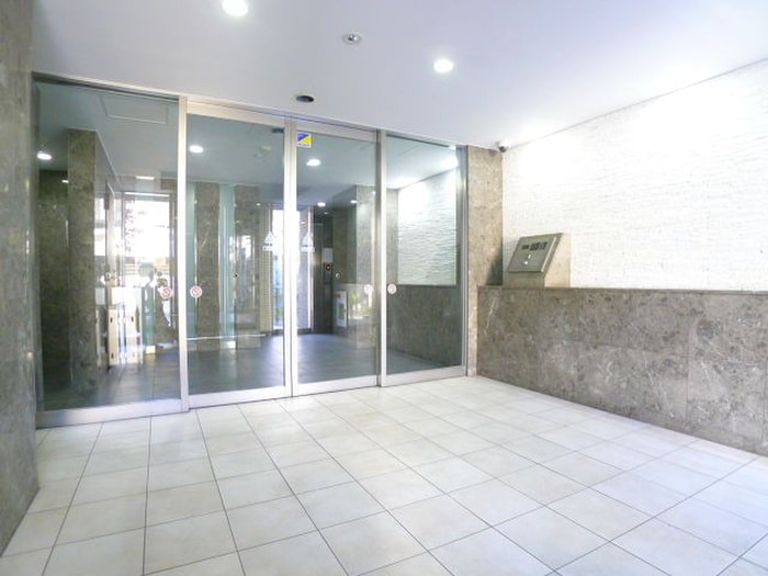 ARTESSIMO　MONDO（208）の物件外観写真