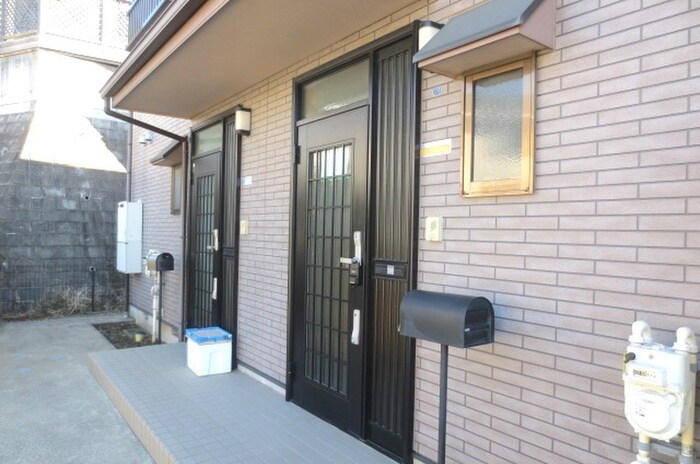 ラックフィル中川Ｂの物件外観写真