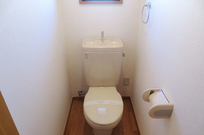 ラックフィル中川Ｂの物件内観写真