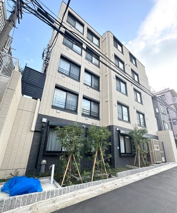 ウェルスクエア新宿戸山の物件外観写真