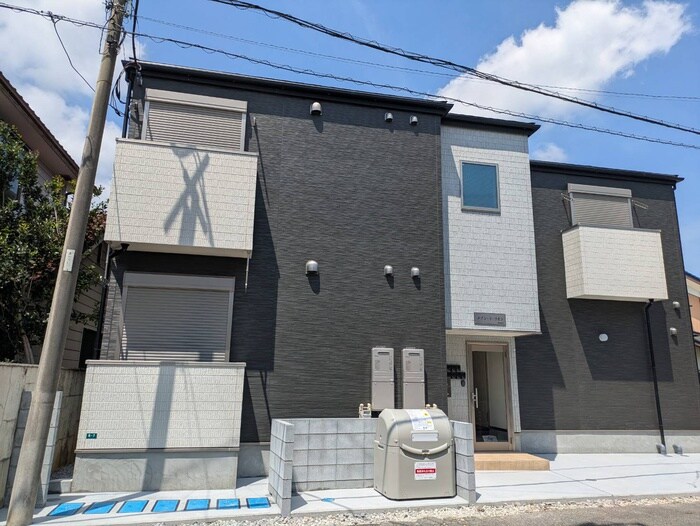 メゾン・ド・リオンの物件外観写真