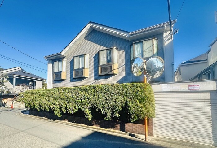 ア－バンハイム成城Ⅰの物件外観写真