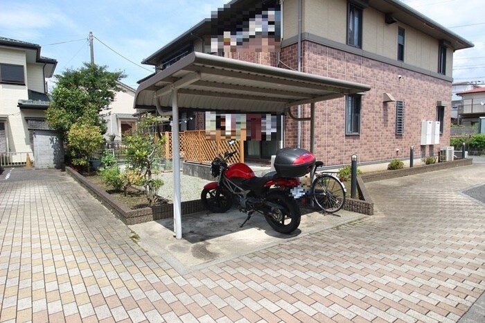 カサベルデＣの物件外観写真