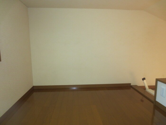 アミ－ル東大前の物件内観写真