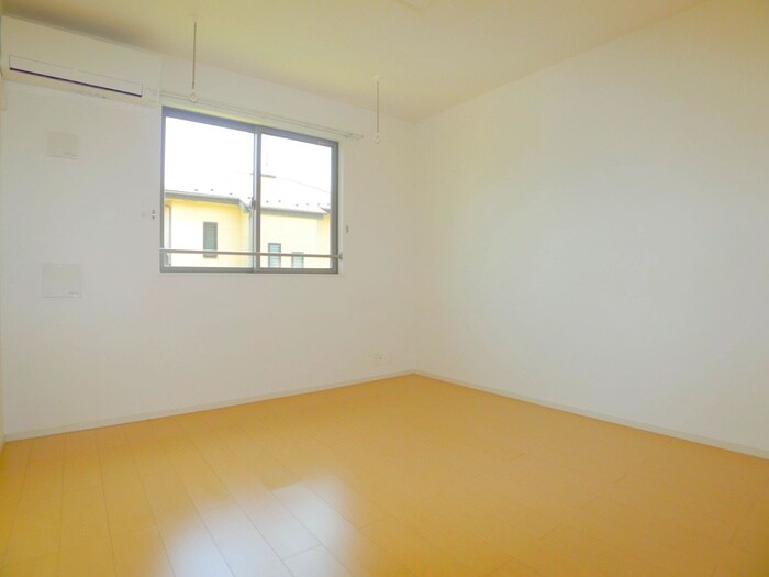 フェアリー・ローズⅢの物件内観写真