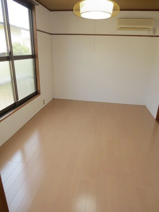 メゾン・ルミエールの物件内観写真