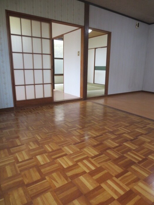 メゾン・ルミエールの物件内観写真