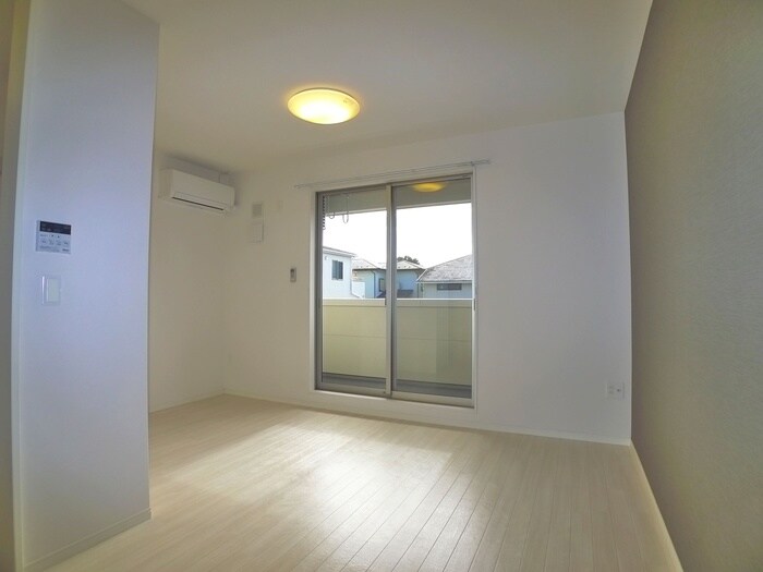 ブランジュ南逆井の物件内観写真