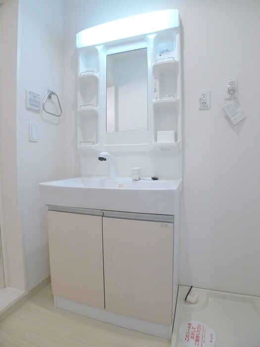 ブランジュ南逆井の物件内観写真