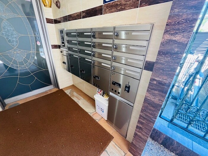 ルーブル府中壱番館の物件外観写真