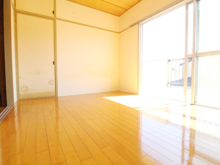 ひかりハイツの物件内観写真