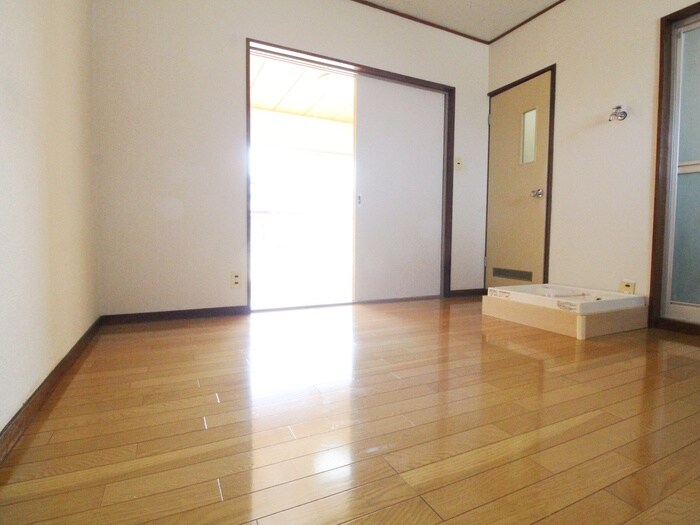 ひかりハイツの物件内観写真