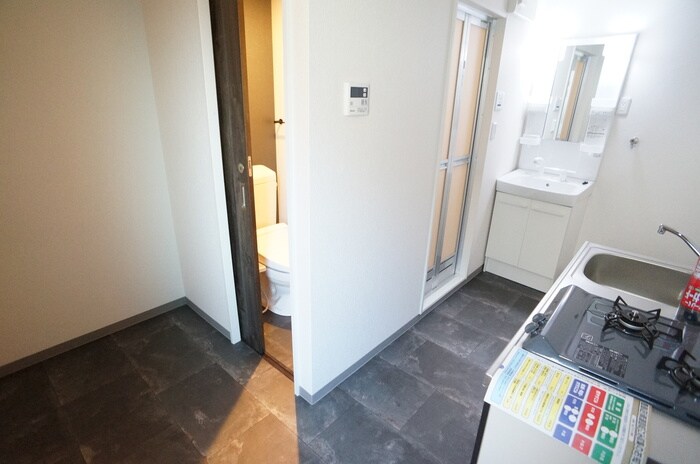 LAVA TOWERの物件内観写真