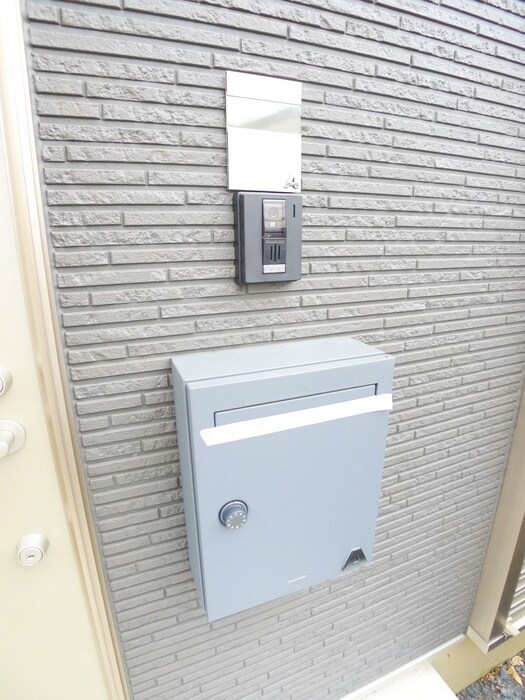 Rooms武蔵浦和の物件外観写真