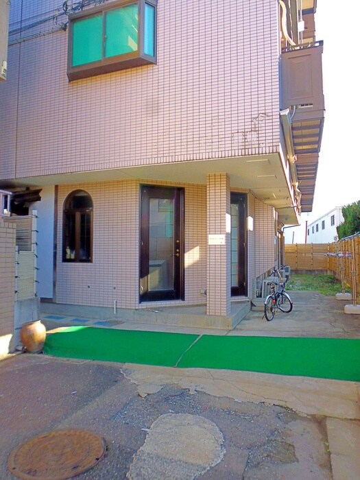 wild cat　調布の物件外観写真