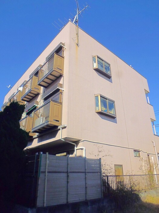 wild cat　調布の物件外観写真