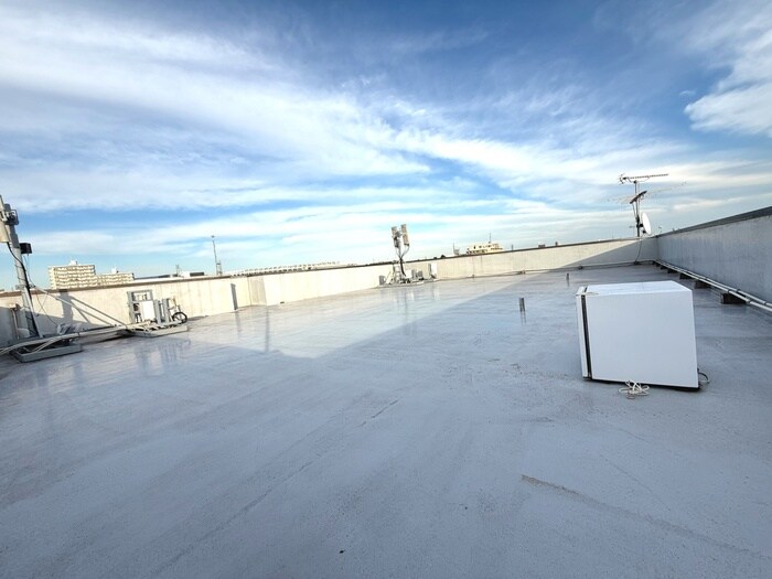 wild cat　調布の物件外観写真