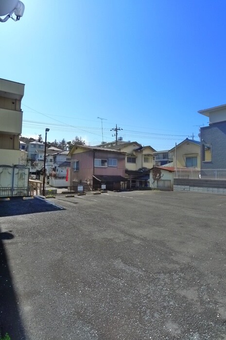 第一ビル中山の物件外観写真