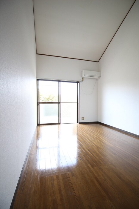 グリーンキャピタルTの物件内観写真