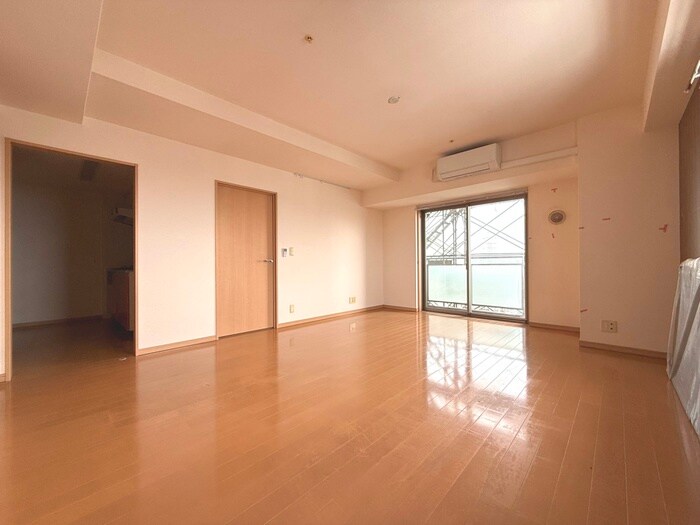 ロイヤルKJの物件内観写真