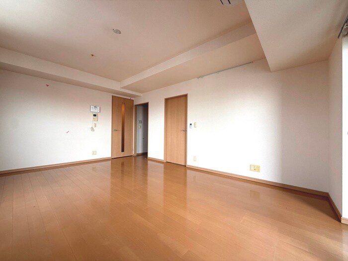 ロイヤルKJの物件内観写真