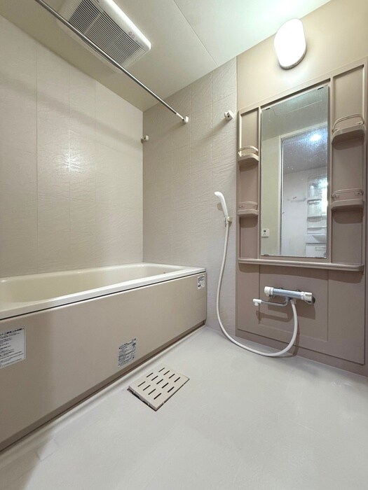 ロイヤルKJの物件内観写真