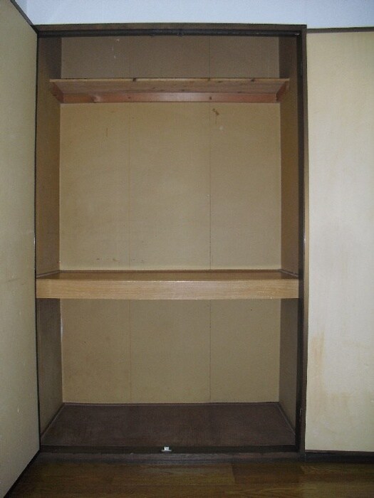 エバ－グリ－ンアパ－トの物件内観写真