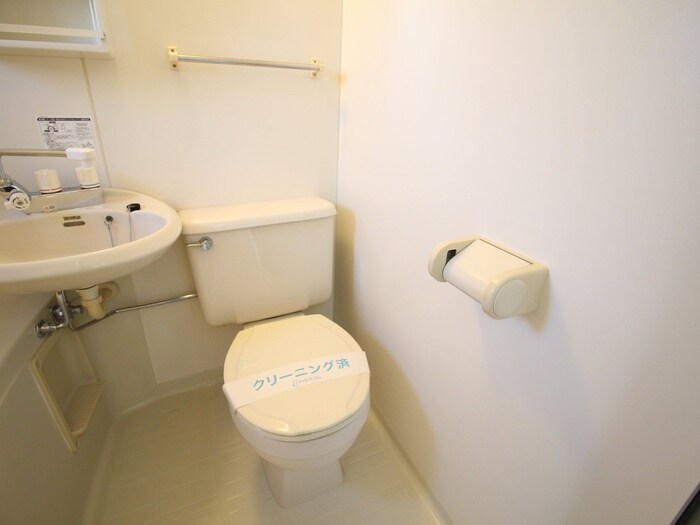 エバ－グリ－ンアパ－トの物件内観写真