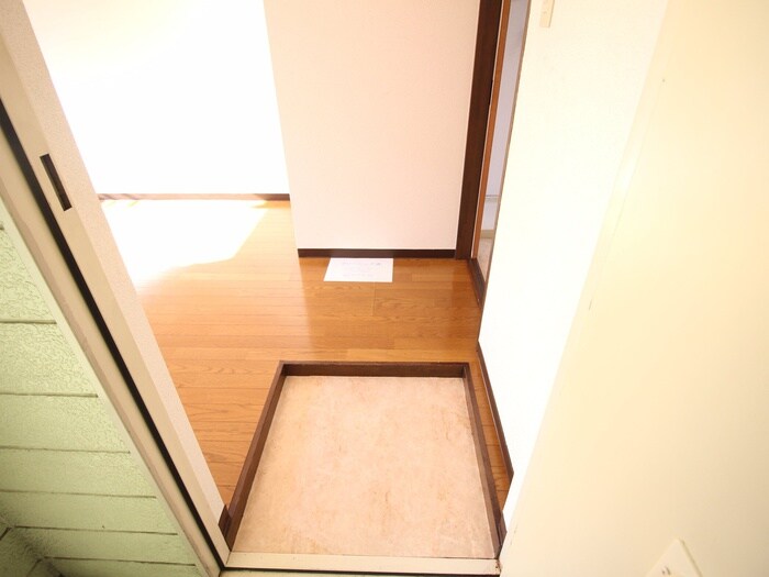 エバ－グリ－ンアパ－トの物件内観写真