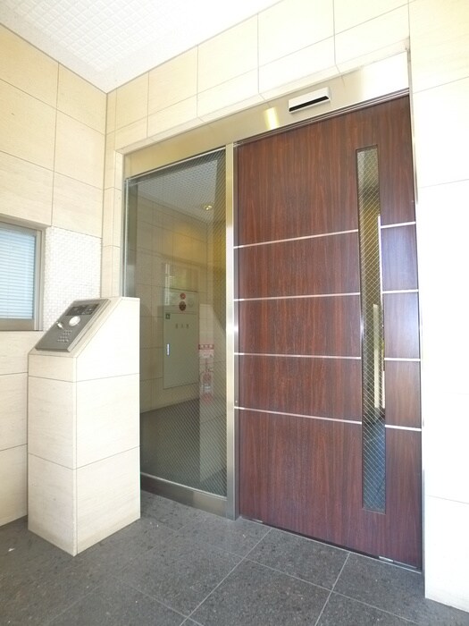 グロ－ブアマランスの物件外観写真