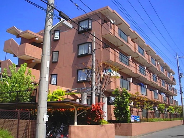 カサベルデＵの物件外観写真