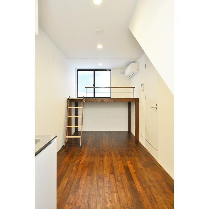 カラスヤマテラスNの物件内観写真