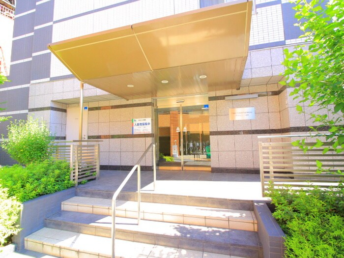 プライムコ－ト成増の物件外観写真