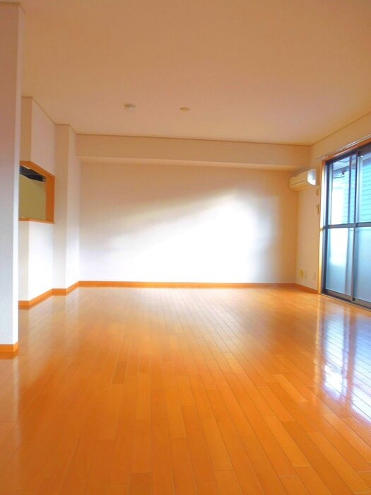 メゾン小柳の物件内観写真