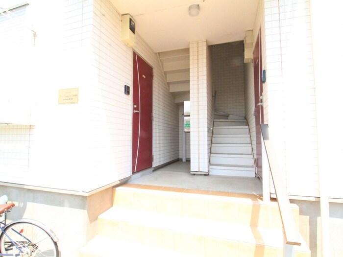 キャトル大泉学園3番館の物件外観写真