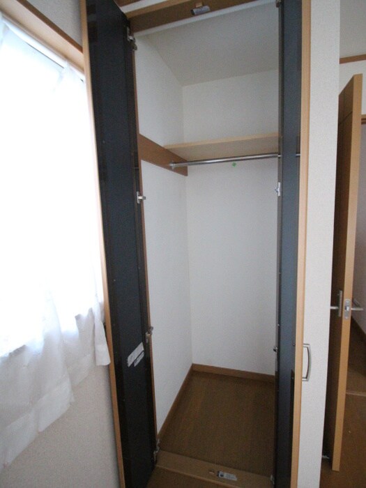 新町一丁目貸家の物件内観写真