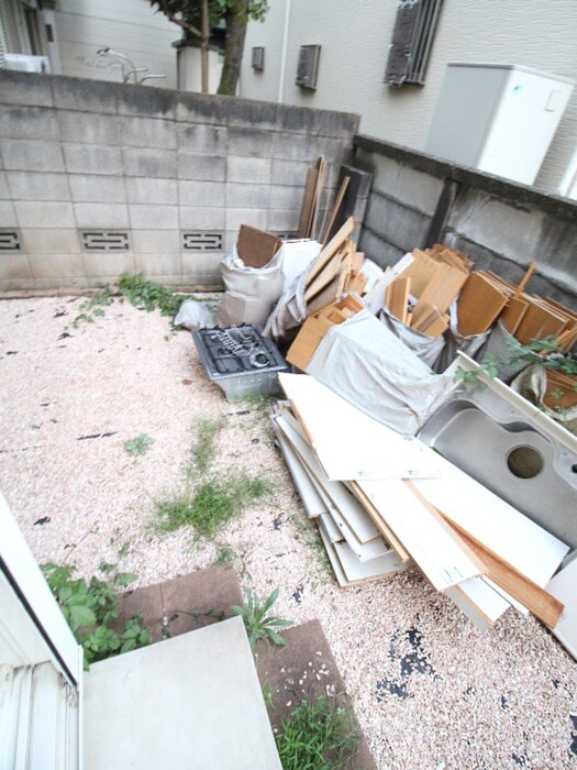 新町一丁目貸家の物件内観写真