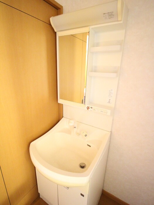 新町一丁目貸家の物件内観写真