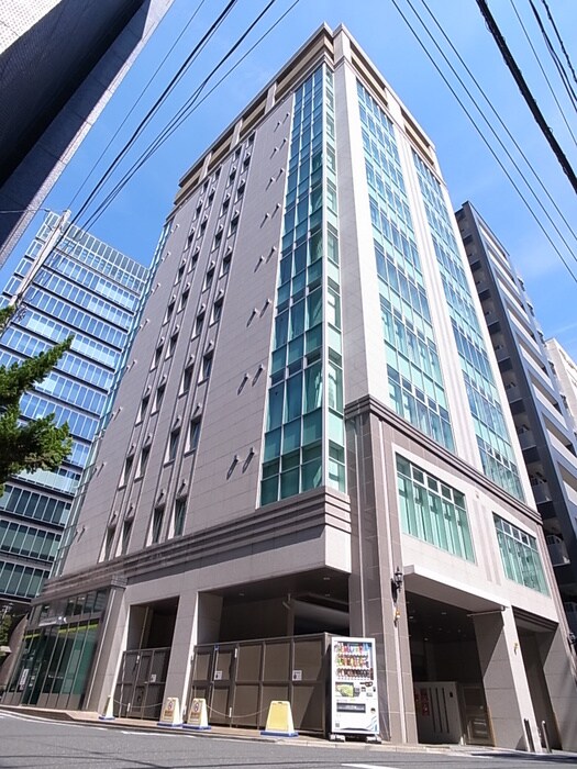 麹町プレイスの物件外観写真