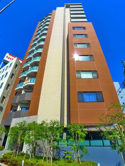 コンフォリア上野入谷の物件外観写真