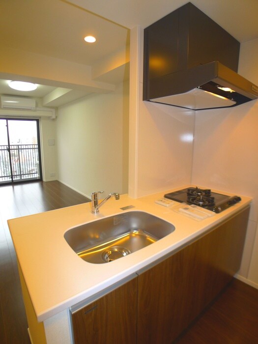 コンフォリア上野入谷の物件内観写真