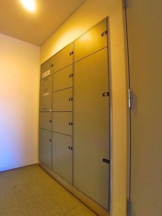 コンフォリア上野入谷の物件外観写真