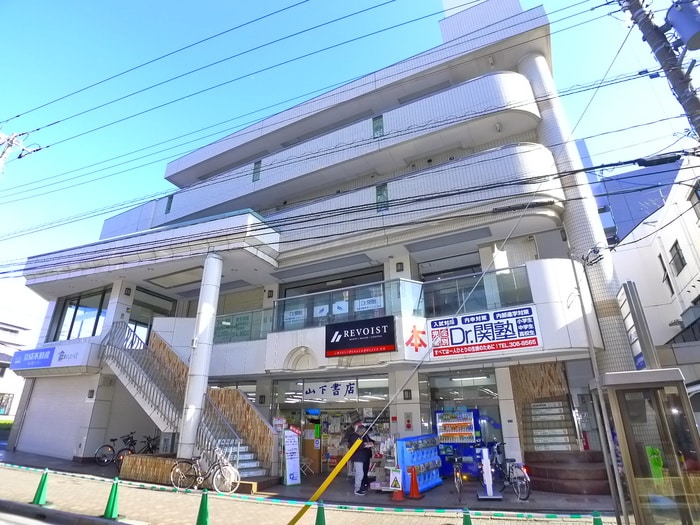 ア－バンプラザＡの物件外観写真